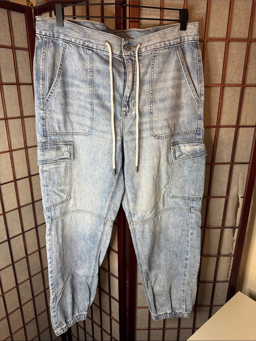 Women’s Light Wash Cargo Jogger Pants - Casual Drawstring Waist